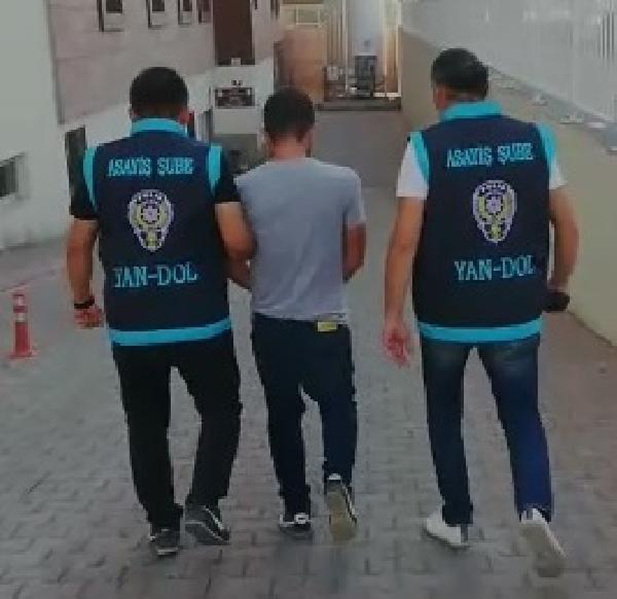 Son dakika haberi! Beyaz eşya alma yöntemiyle 7 nakliyeciyi dolandıran şüpheli tutuklandı