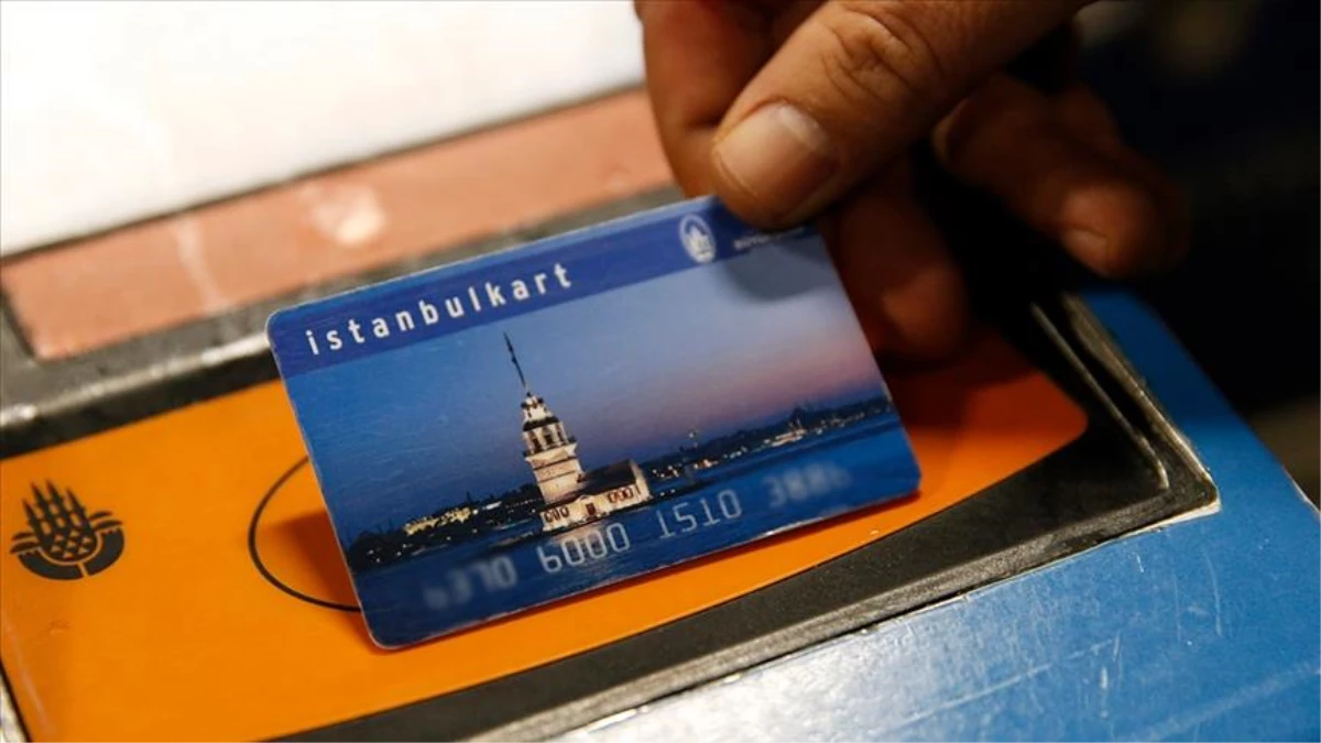 İBB\'den yeni karar! Artık resmi tatillerde ücretsiz ulaşım hakkından sadece belli kartlar faydalanacak
