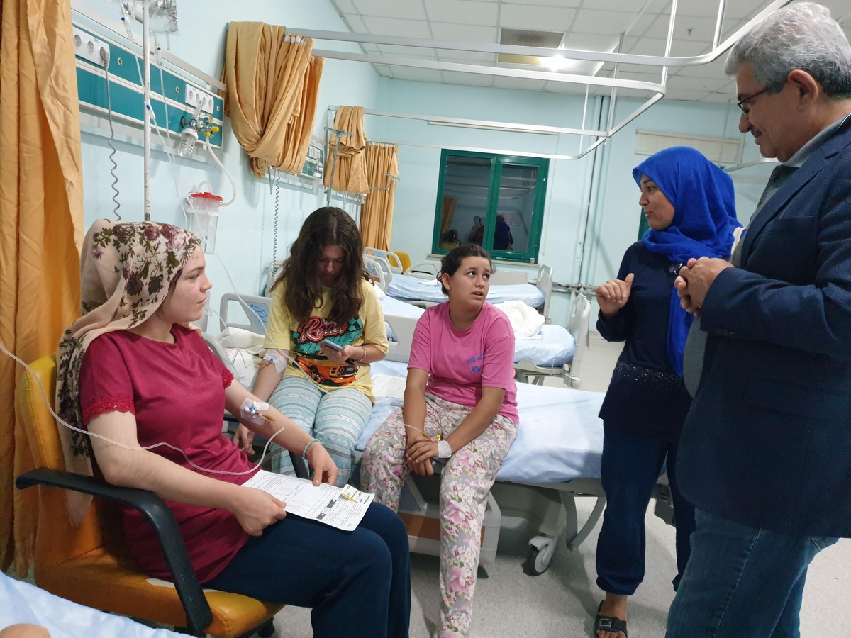 Osmaniye\'de bulantı ve kusma şikayetiyle tedavi gören 27 öğrenci taburcu edildi