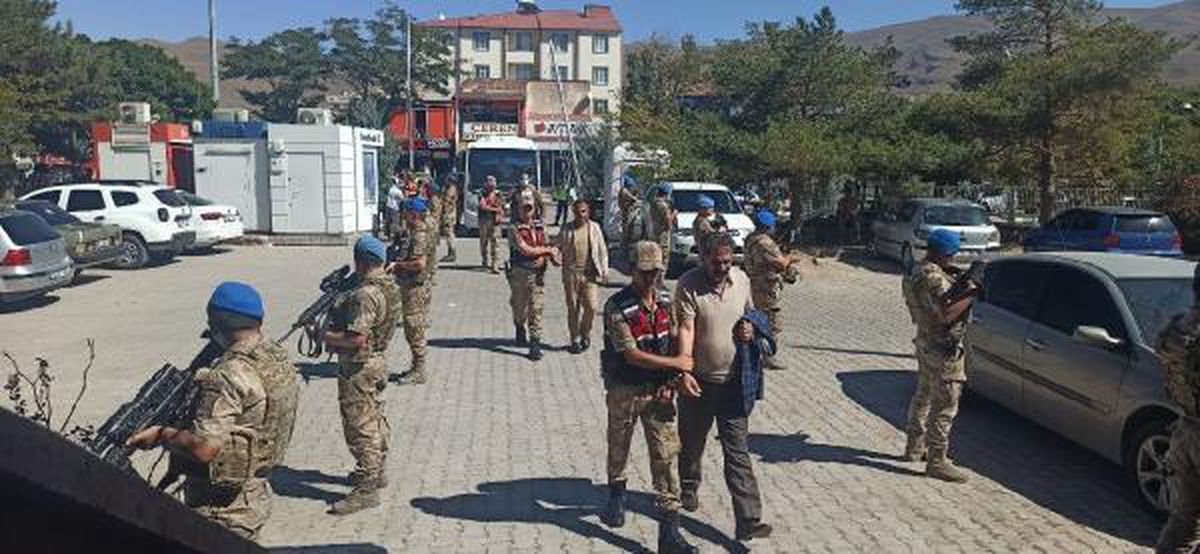 Van haberleri: Van merkezli 4 ilde tefeci operasyonu: 17 gözaltı (2)