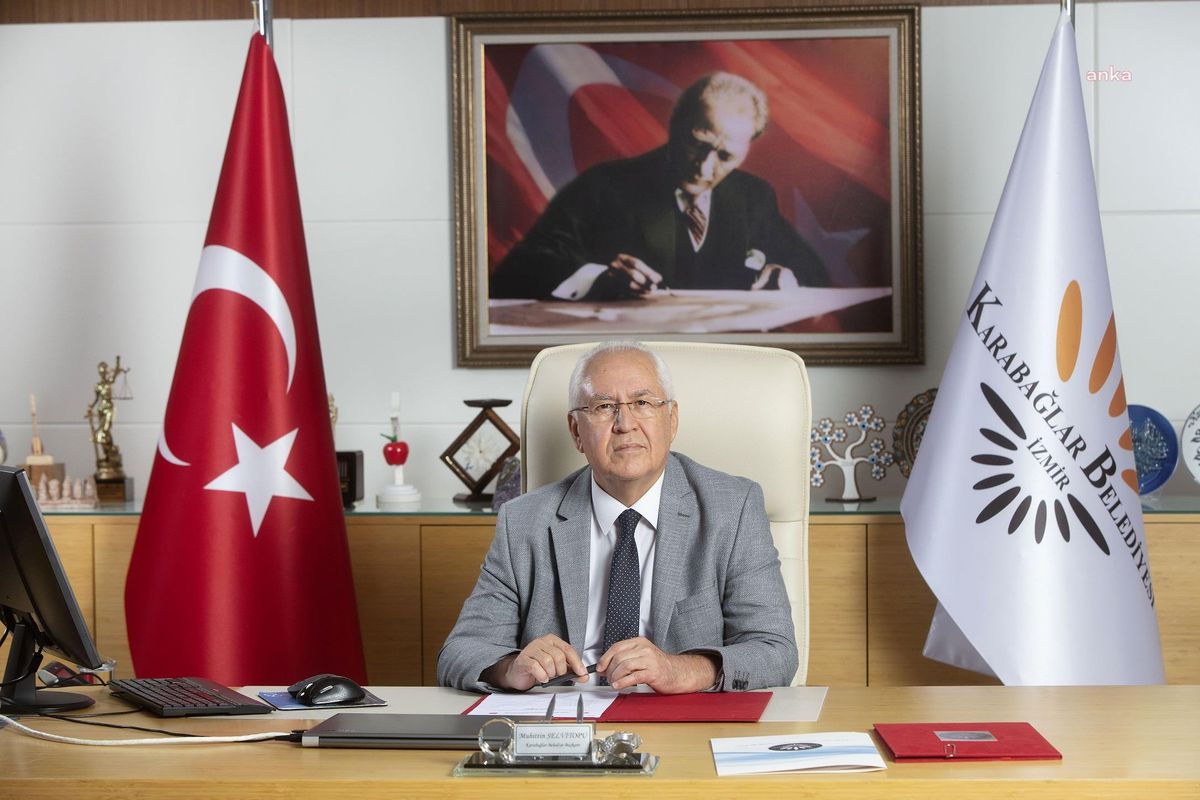 Karabağlar Belediyesi\'nde "E-Dönüşüm" Devam Ediyor