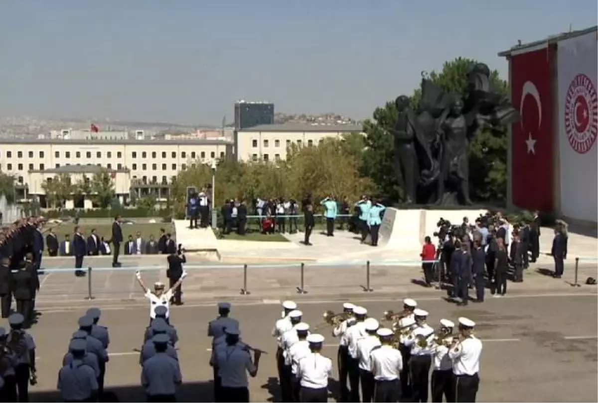 TBMM\' de yeni yasama yılı başladı