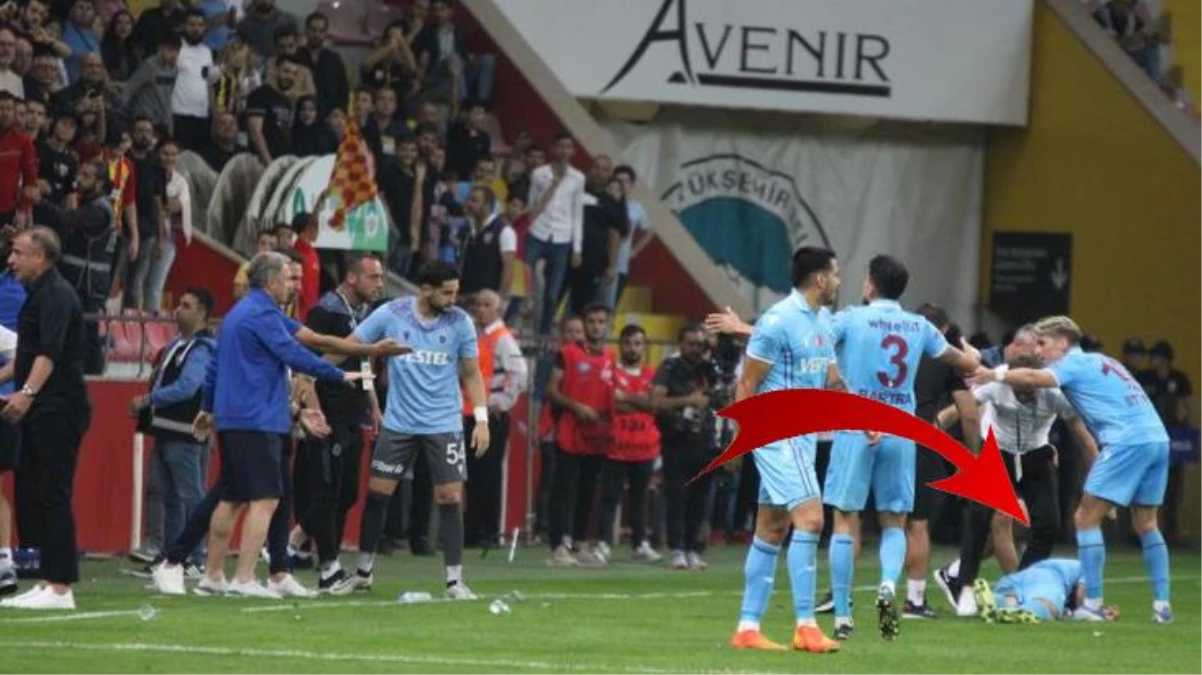 Umut Bozok attığı gol sonrası yaşadıklarına tepki gösterdi: Çok zoruma gitti, Türk futbolcusuyuz