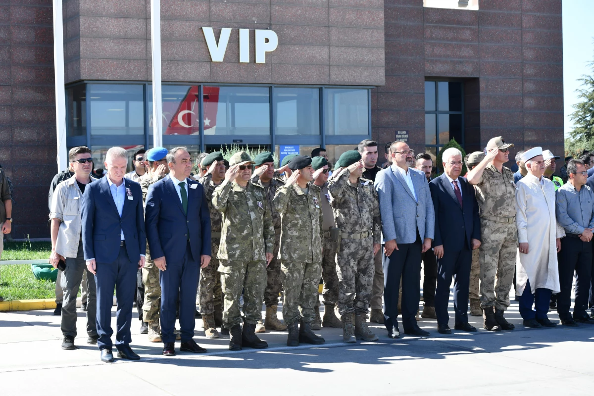 Şehit özel hareket polisi Çalışgan\'ın acı haberi Tokat\'taki ailesine ulaştı