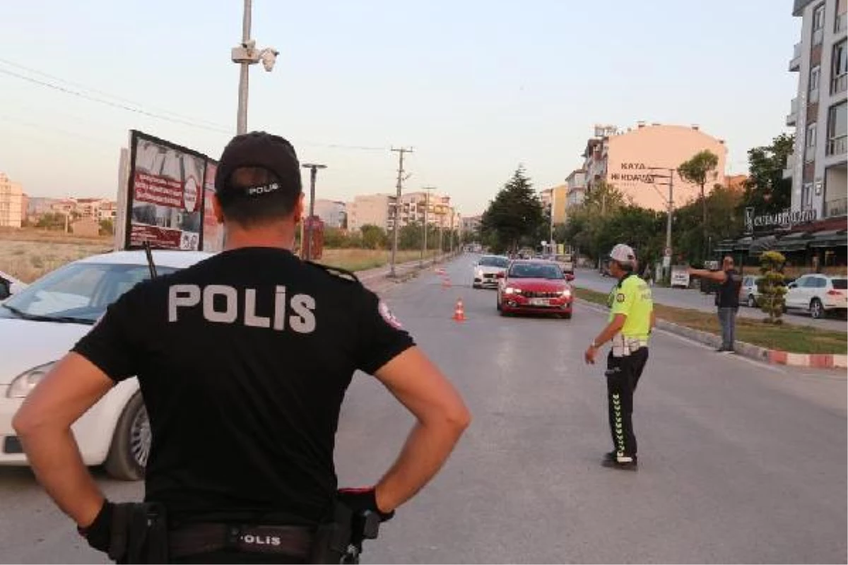 Son dakika haberi | 81 ilde \'Huzurlu Sokaklar ve Terör Suçları\' uygulaması; 642 kişi yakalandı