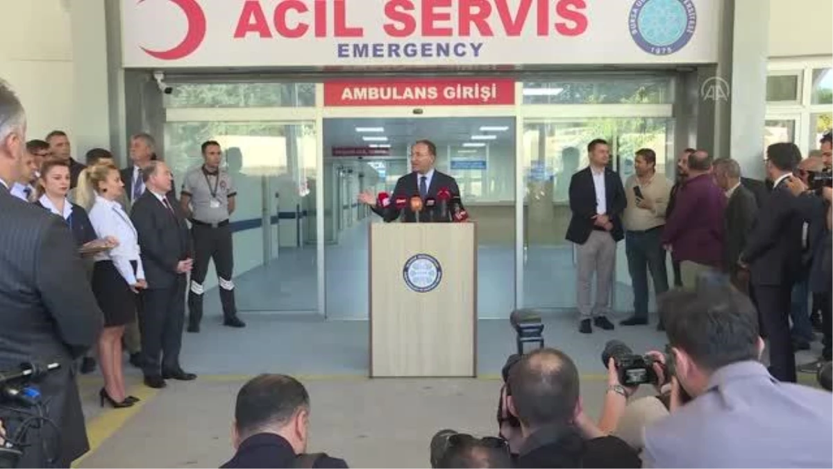 Bakan Bozdağ, Bursa Uludağ Üniversitesi Tıp Fakültesi Hastanesi acil polikliniğinin açılışını yaptı