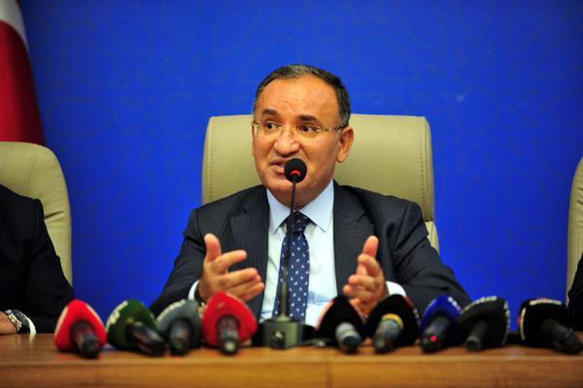 Bakan Bozdağ: Türkiye eninde sonunda yeni bir anayasayı yapacaktır (2)