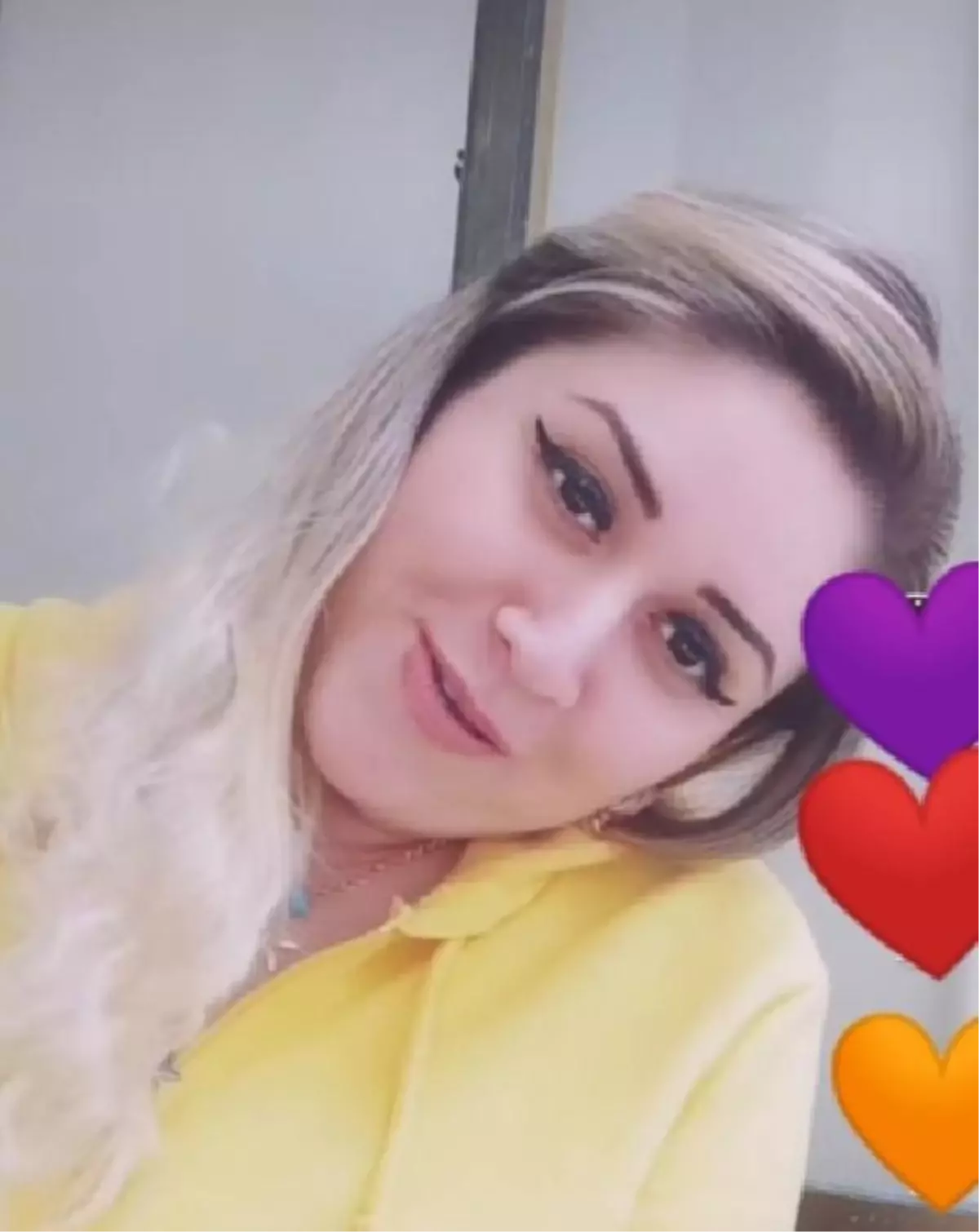 Balkondan girdi, ayrı yaşadığı eşini 6 yerinden bıçakladı (2)- Yeniden