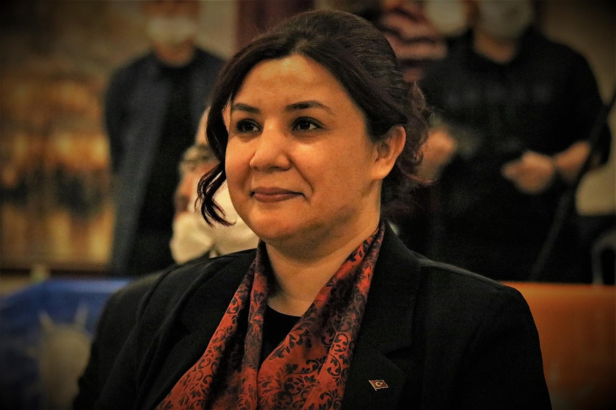 CHP\'li belediye 11 işçinin işine son verdi