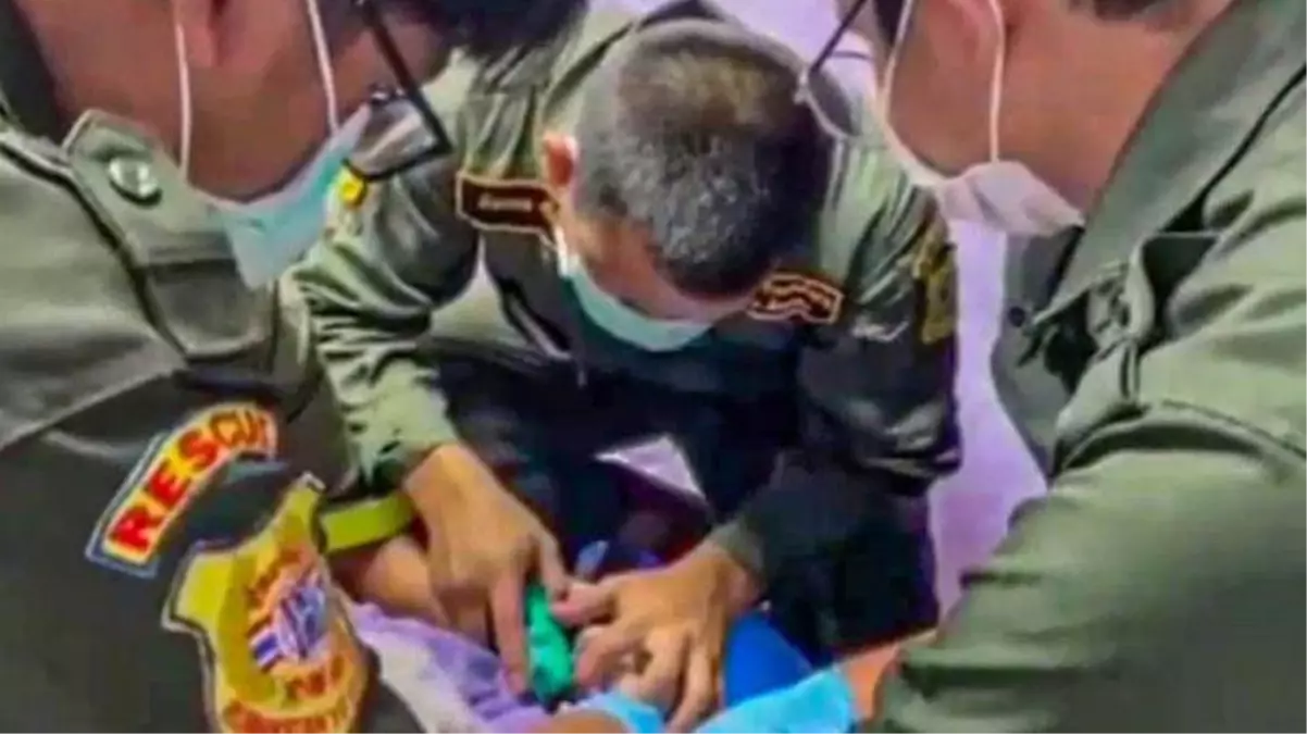 Cinsel organında dayanılmaz ağrıyla hastaneye koştu, vakayı inceleyen doktorlar itfaiyeyi çağırdı