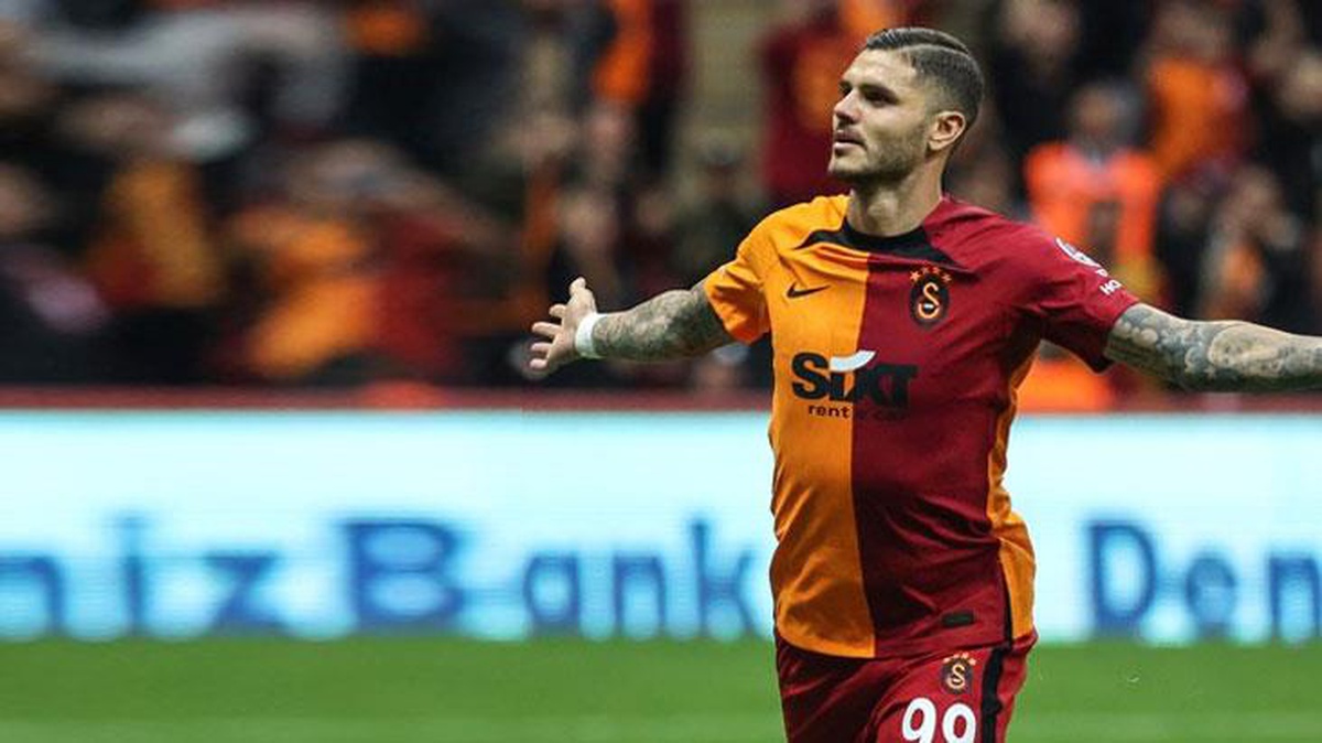 Galatasaray Başkanvekili Erden Timur\'dan Icardi açıklaması: Ailesel problemi nedeniyle Arjantin\'e gitti