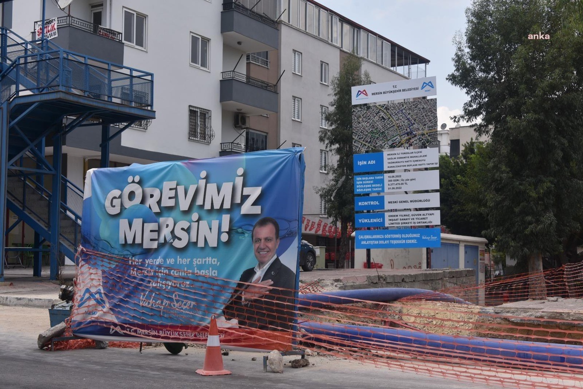 Mersin Büyükşehir\'den Sağlık ve Osmaniye Mahalleleri\'nde Altyapı Yenileme Çalışması