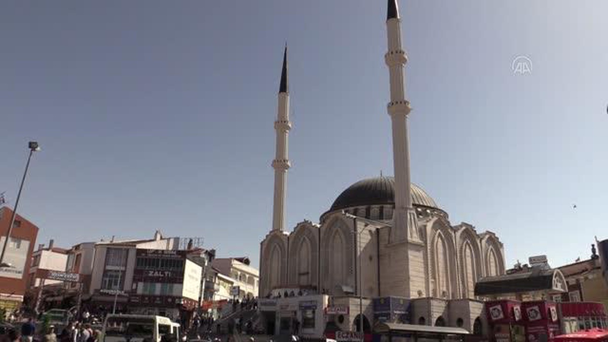 Milli Eğitim Bakanı Mahmut Özer, Kayseri\'de cenaze törenine katıldı