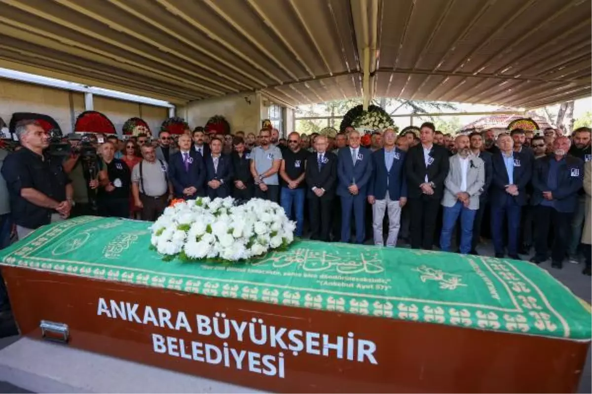 Şarkıcı Onur cinayetinde 5 şüpheli adliyede (4)