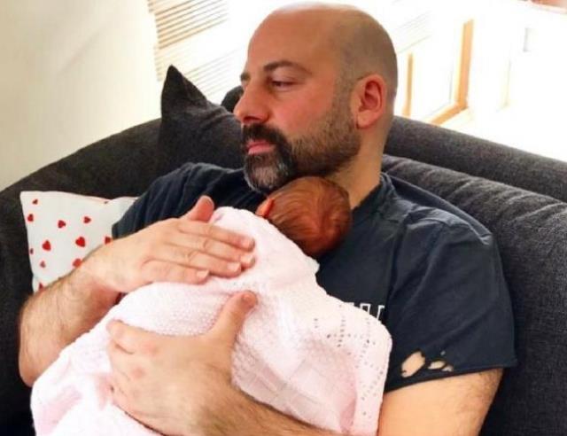 Şarkıcı Onur Şener cinayetinde adliyeye sevk edilen 3 şüpheli, suçu birbirinin üzerine attı Şarkıcı Onur Şener cinayetinde adliyeye sevk edilen 3 şüpheli, suçu birbirinin üzerine attı
