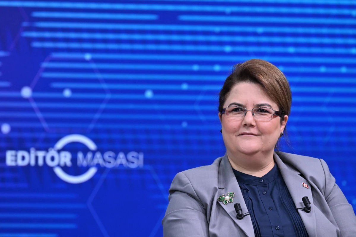 Bakan Yanık: '(Kılıçdaroğlu'nun başörtüsü açıklaması) Bir seçim hamlesi ama bu, CHP'nin başörtüsü özgürlüğüyle alakalı yakın geçmişte AYM'ye iptal...