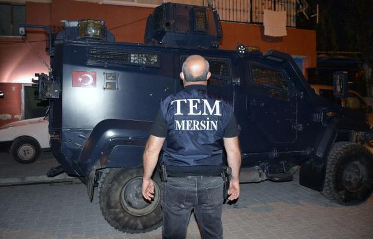 Mersin gündem haberleri | Mersin\'de terör soruşturmasında gözaltına alınan 27 şüpheli serbest bırakıldı