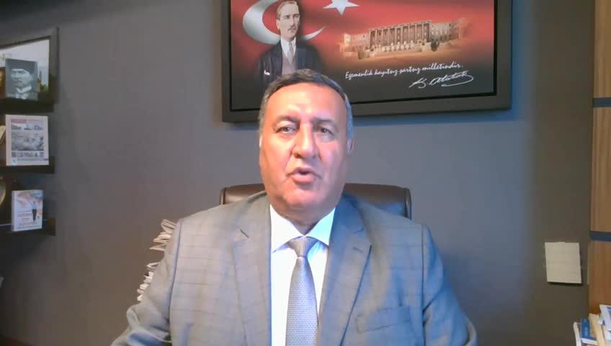 Ömer Fethi Gürer\'den TMO\'nun Arpa İthalatına Tepki: "\'bugün Arz Açığı Yok\' Diyen Bakanların Sözüne İnanmayacağız da Kime İnanacağız?"