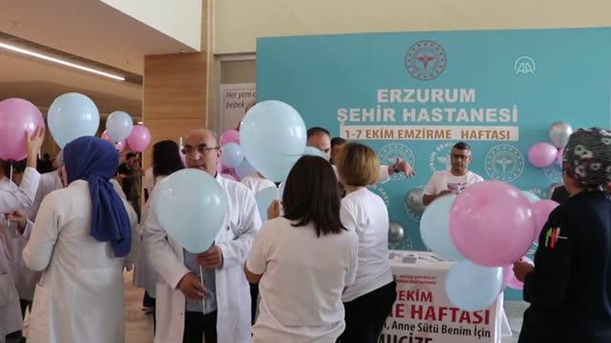 Erzurum\'da sağlıkçılar anne ve gebelere anne sütünün önemini anlattı