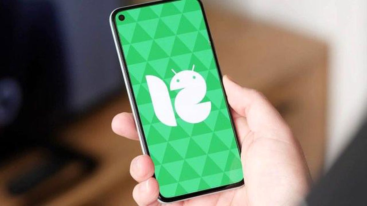 Samsung\'dan giriş seviyesi modele Android 12 müjdesi!