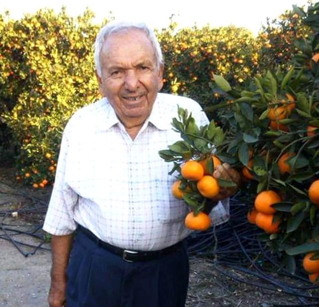 80 yaşındaki kadın, 85 yaşındaki kocasını bastonuyla döverek öldürdü 80 yaşındaki kadın, 85 yaşındaki kocasını bastonuyla döverek öldürdü