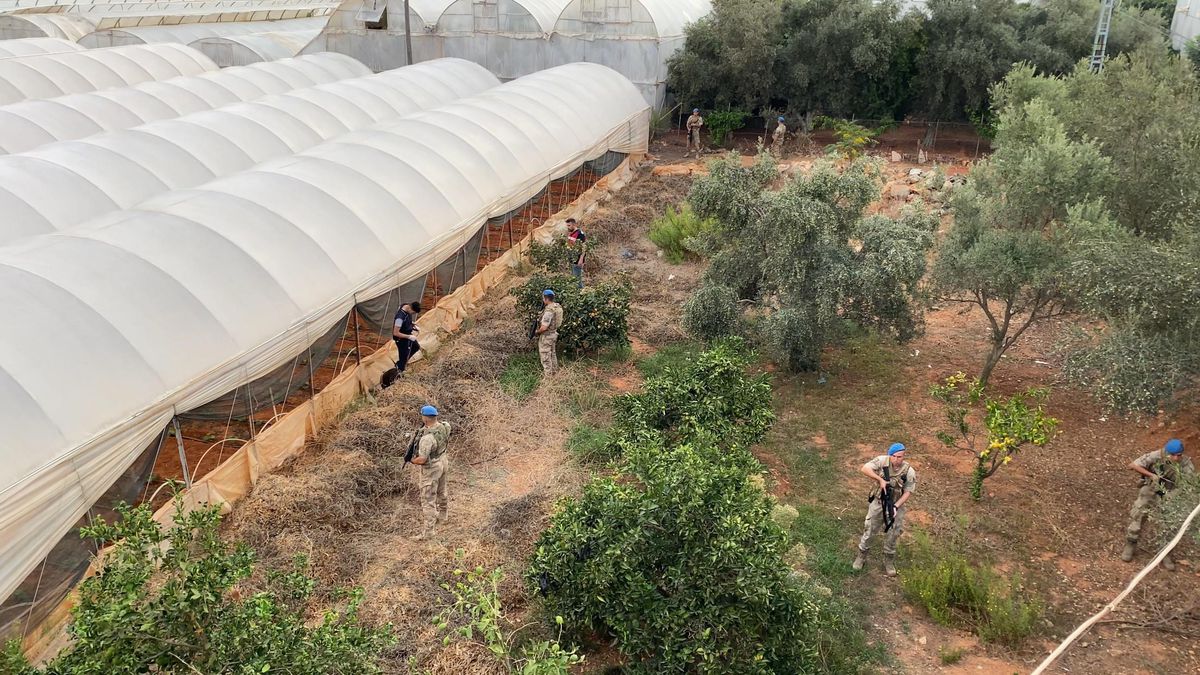 Alanya\'da uyuşturucu operasyonunda yakalanan 8 zanlı tutuklandı