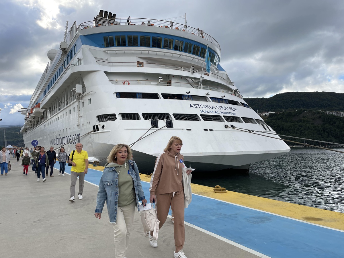 "Astoria Grande" kruvaziyeri 796 yolcusuyla dördüncü kez Amasra\'da