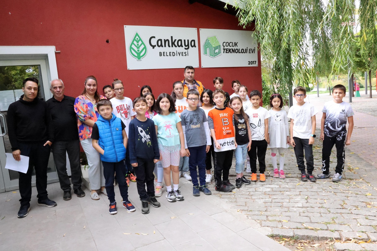 Çankaya Belediyesi Çocuk Teknoloji Evi\'nde Dersler Başladı