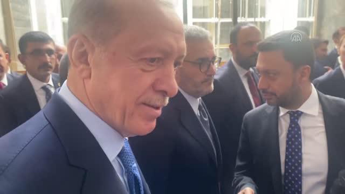 Cumhurbaşkanı Erdoğan, Meclis\'te gazetecilerin sorularını cevapladı