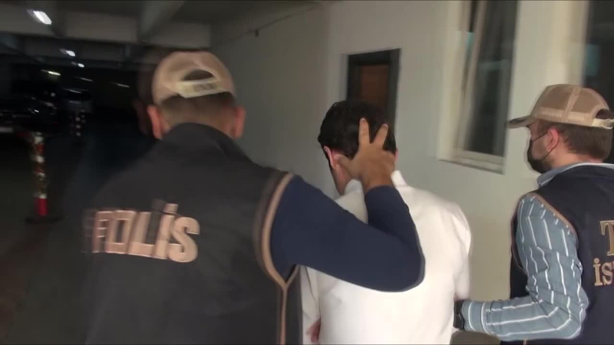 Fetö Üyesi Olduğu Gerekçesiyle Ordudan İhraç Edilen Eski Binbaşı İstanbul\'da Yakalandı