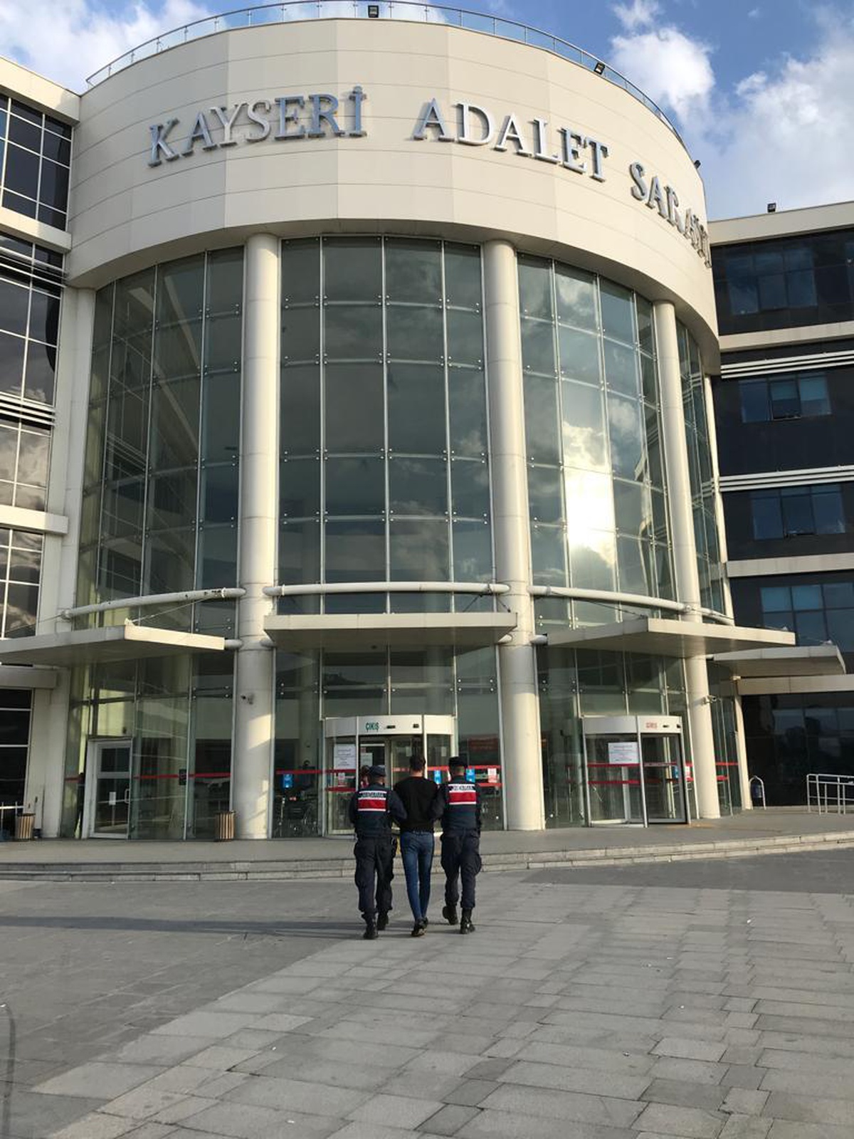 Kayseri\'de yakalanan DEAŞ şüphelisi tutuklandı