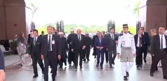 TBMM Başkanı Mustafa Şentop Malezya'dan ayrıldı