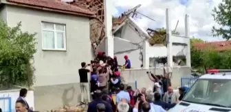 Yozgat'ta doğal gaz patlaması sonucu 2 katlı ev çöktü