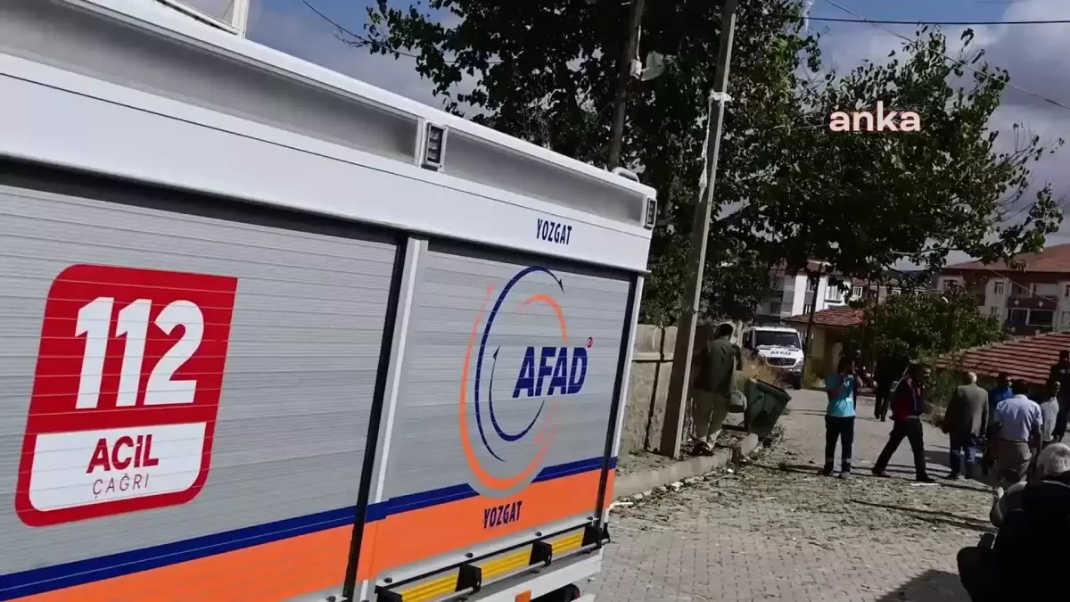 Yozgat\'ta Doğal Gaz Patlamasında Bina Çöktü