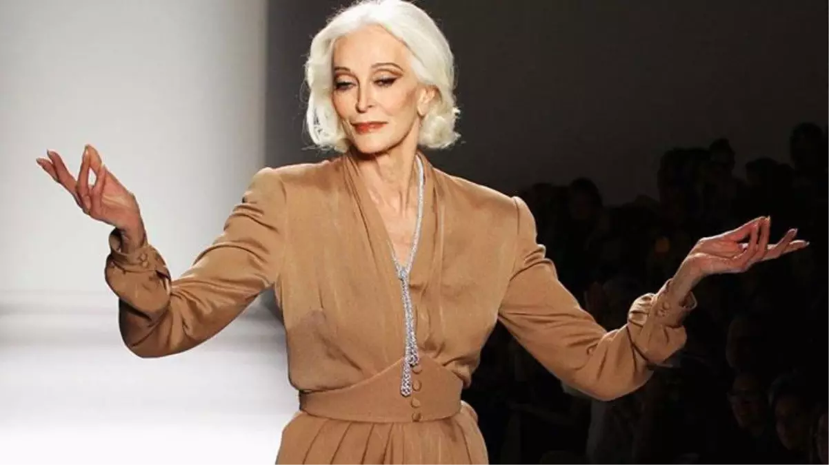 91 yaşındaki kadın yatağa uzanıp çırılçıplak poz verdi, kimse görüntüsüne inanamadı