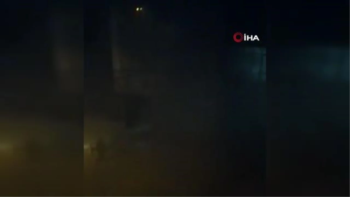 Son dakika haberleri! Ankara\'da döşeme atölyesinde patlama anı kamerada: 4 itfaiye eri ve 1 işçi yaralı