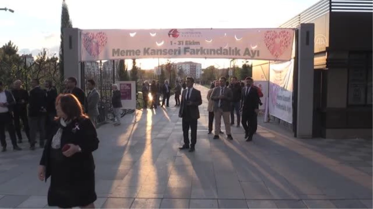 ESKİŞEHİR - "Meme Kanseri Bilinçlendirme ve Farkındalık Ayı" etkinliği düzenlendi