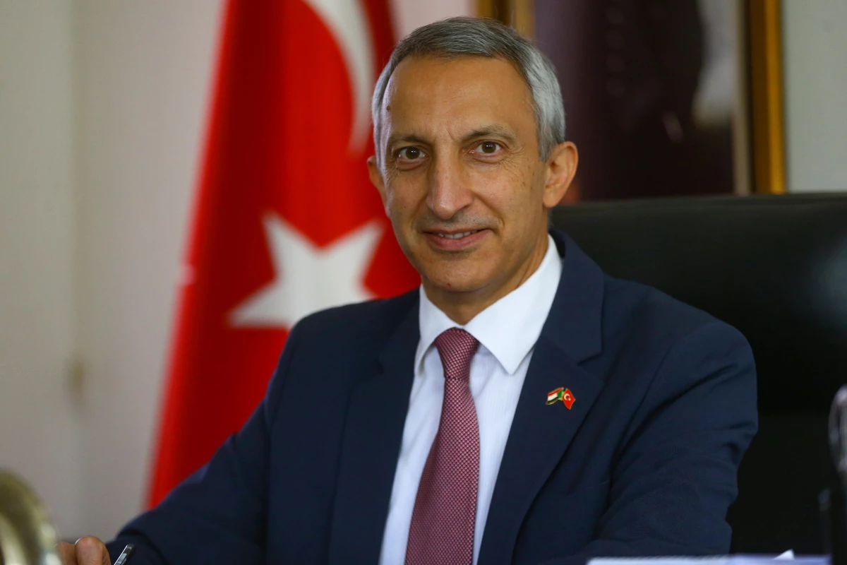 Türkiye\'nin Hartum Büyükelçisi Çobanoğlu güven mektubunu sundu