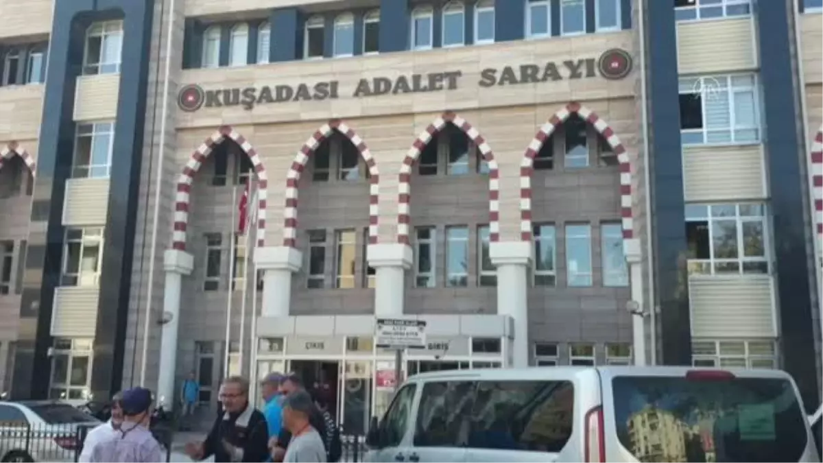 Kuşadası Belediyesindeki soruşturmaya ilişkin gözaltına alınan 8 şüpheli adliyede