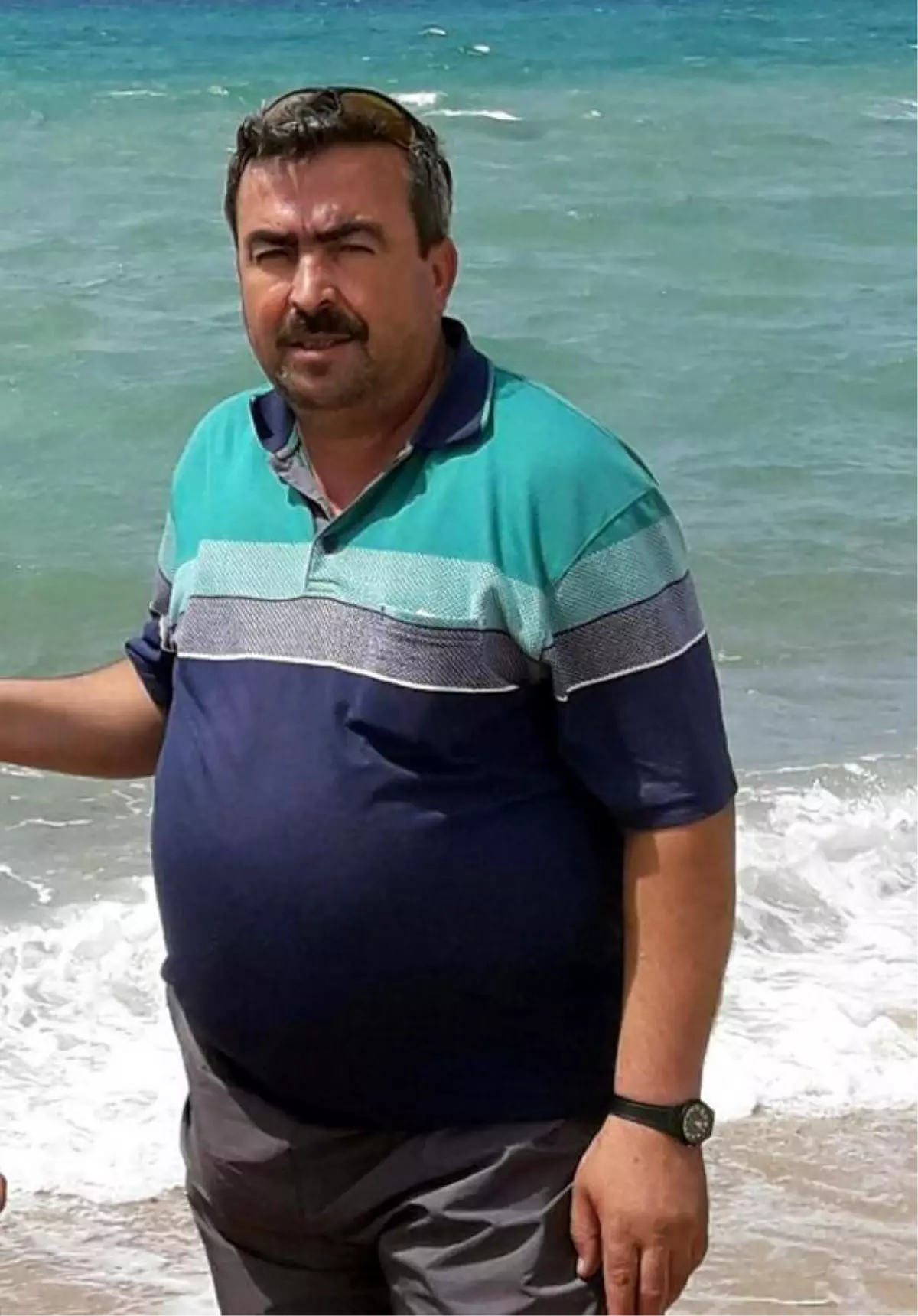 Oksijen tüpünün patladığı otomobil alev aldı; baba öldü, oğlu ağır yaralandı