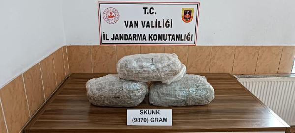 Son dakika haber! Van\'da 9 kilo 870 gram uyuşturucuya 1 tutuklama