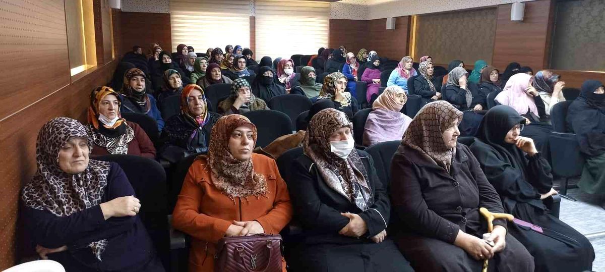 Aile Yaşam Merkezi\'nde Mevlid Kandili programı