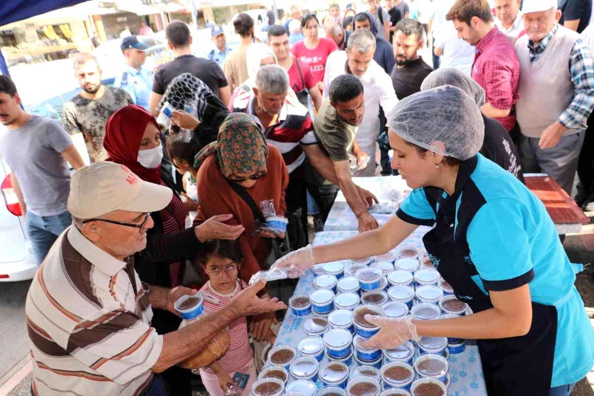Aydın yerel haberleri | Aydın Büyükşehir Belediyesi\'nden Mevlid Kandili hayrı