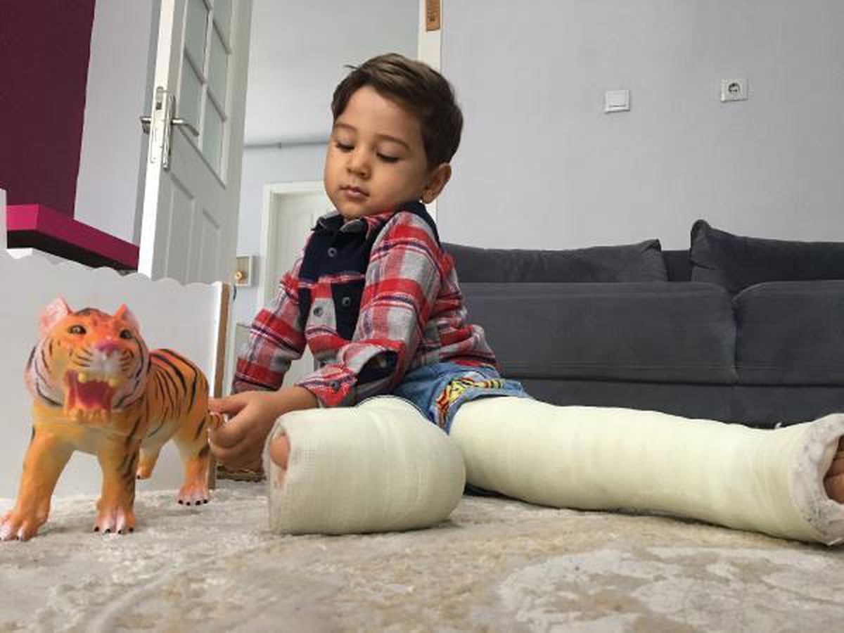 BACAKLARI ALÇIDAKİ SMA'LI SEFA'NIN GEN TEDAVİSİ İÇİN KİLO RİSKİ