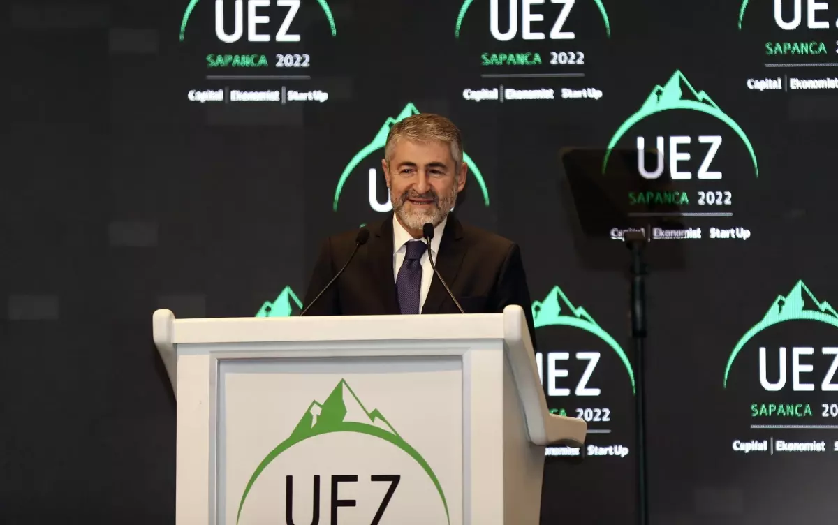 Bakan Nebati, Uludağ Ekonomi Zirvesi'nde konuştu: 2020'de dünya ekonomisi daralırken, bizler yüzde 1,9 büyümeyi başardık