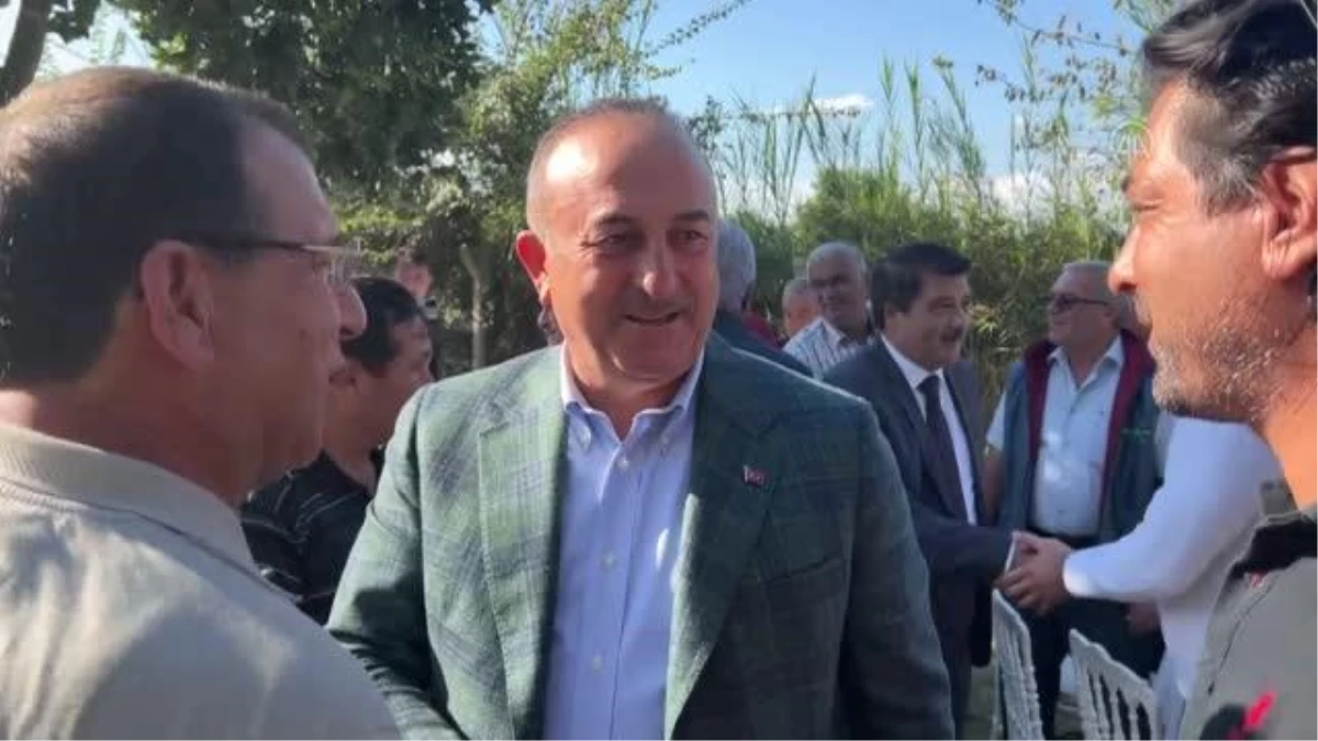 Antalya haberi... Dışişleri Bakanı Mevlüt Çavuşoğlu, Manavgat\'ta ziyaretlerde bulundu