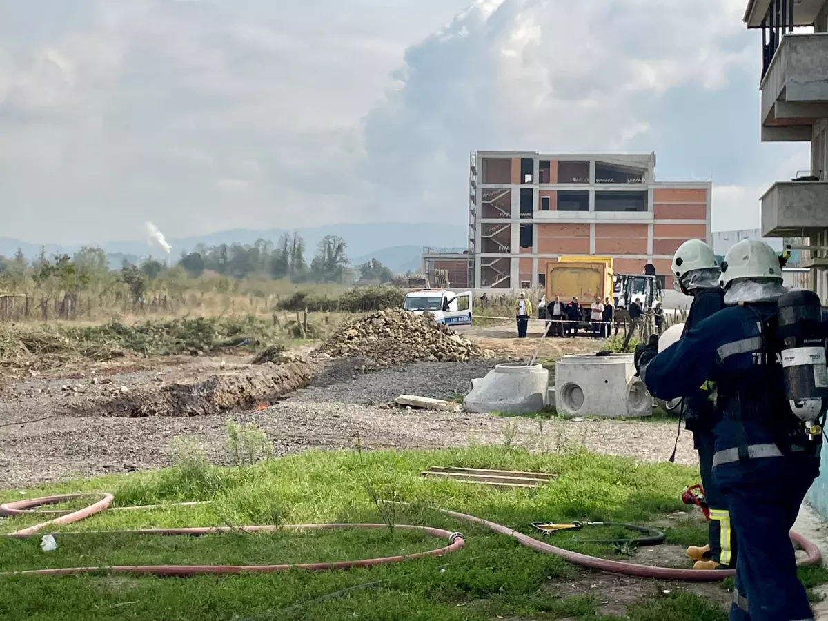 Düzce gündem haberi... Düzce\'de doğal gaz hattında parlama sonucu yangın çıktı