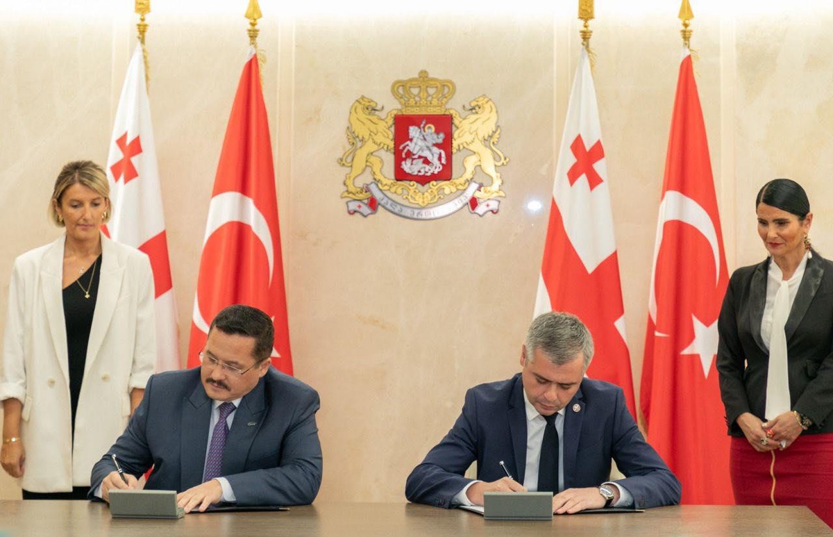 Son dakika haberi | Gürcistan silahlı kuvvetleri Türkiye\'den zırhlı araç tedarik edecek