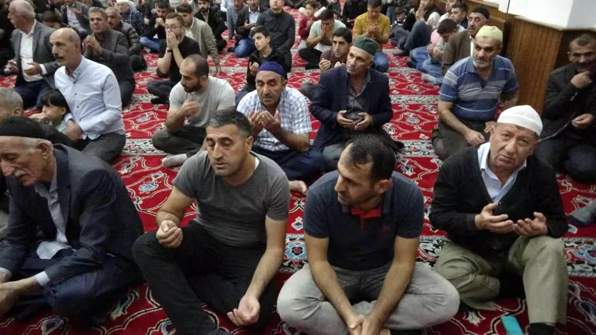 Muş haberi! Muş'ta Mevlit Kandili kutlandı