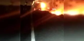 Seyir halindeki otomobil alev alev yandı